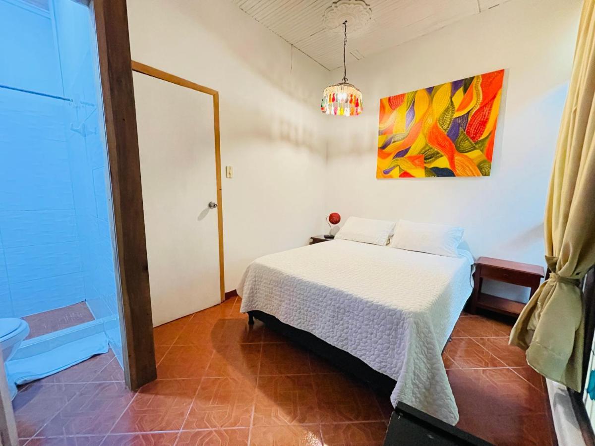 Hostal Colina De Lluvia Filandia Buitenkant foto