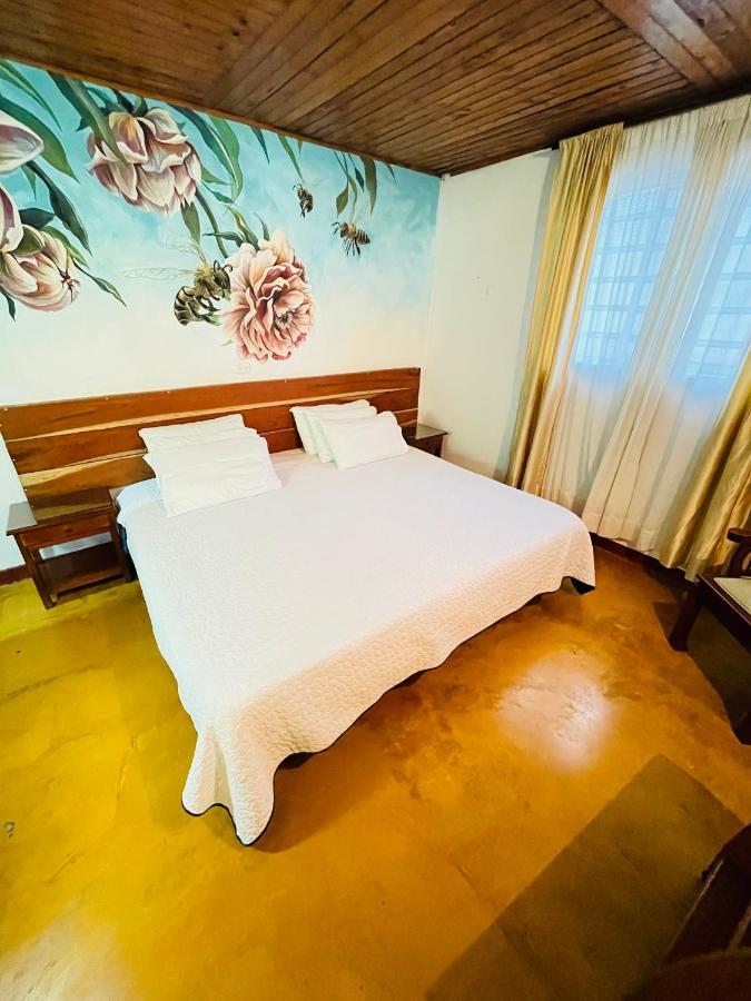 Hostal Colina De Lluvia Filandia Buitenkant foto
